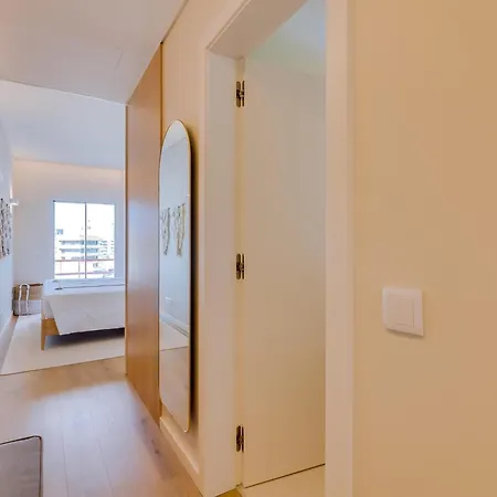 Penthouse T4 Com Vista Mar Em 公寓 奎特里拉